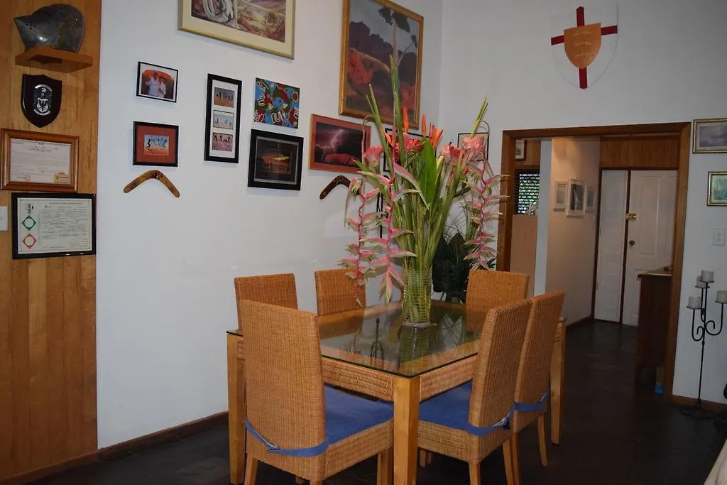 South Pacific Bed & Breakfast Clifton Beach