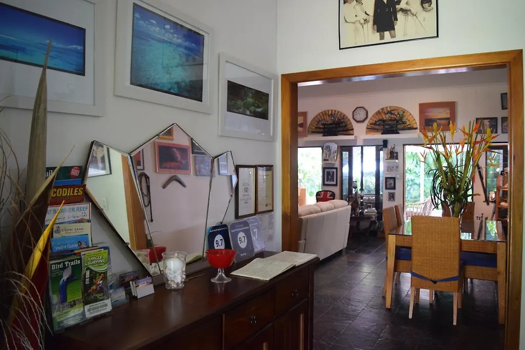 South Pacific Bed & Breakfast Clifton Beach