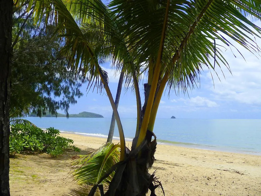 South Pacific Bed & Breakfast Clifton Beach 4*,  Australia